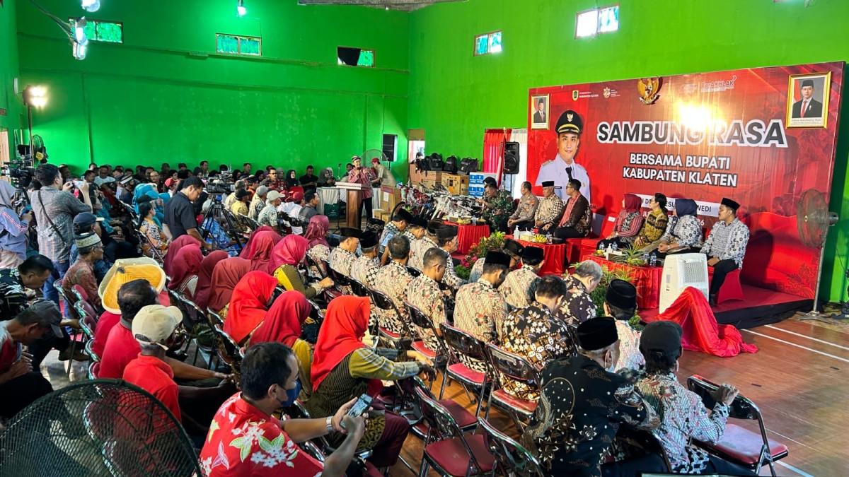 SAMBUNG RASA 2026 - Pelaksanaan Program Sambung Rasa 2026 di Gedung Serbaguna Desa Pesu, Kecamatan Wedi, Jumat (5/6/2026).
