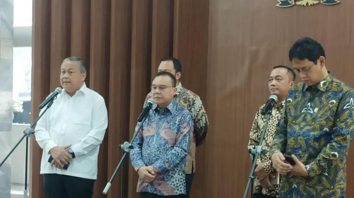 GEJOLAK EKONOMI - Wakil Ketua DPR RI Sufmi Dasco Ahmad memfasilitasi pertemuan antara otoritas moneter, kebijakan fiskal, dan pemerintah di Kompleks Parlemen, Senayan, Jakarta pada Sabtu (6/6/2026). (Igman Ibrahim/Tribunnews.com)
