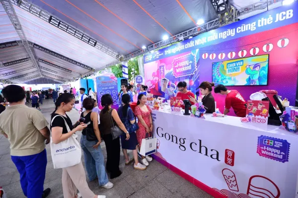 Lễ hội Tài chính số 2026 sôi động đến giờ chót - Ảnh 1.