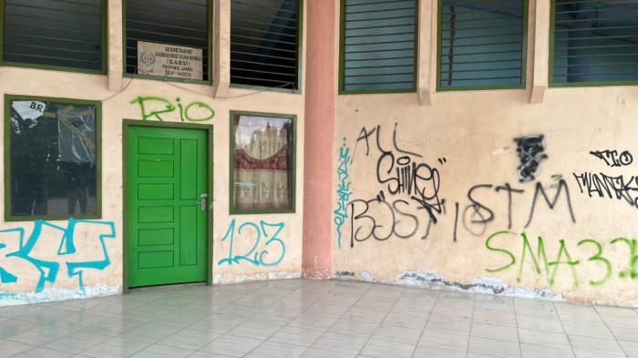 VANDALISME DI GOR KOTA BARU