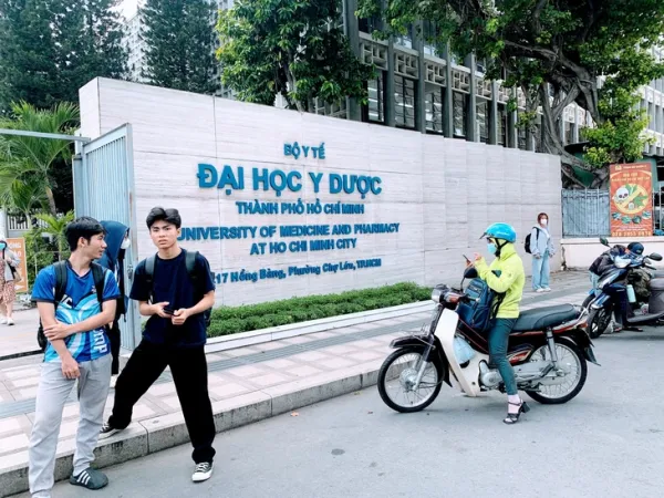 Ba đại học lớn tại TP.HCM sẵn sàng vươn tầm châu Á - Ảnh 2.