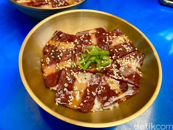 Jajanan Enak dan Kekinian Wajib Coba di Blok M Hub