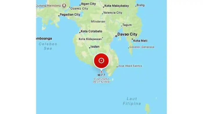 PERINGATAN DINI TSUNAMI - Info gempa pada pukul 06.37.42 WIB dengan pusat gempa berada di koordinat 5,69 Lintang Utara dan 125,05 Bujur Timur atau sekitar 236 kilometer barat laut Tahuna, Kabupaten Kepulauan Sangihe, Provinsi Sulawesi Utara.