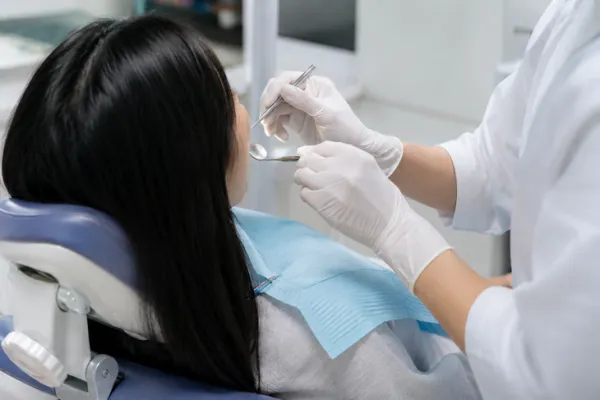 Viêm răng miệng kéo dài có thể làm giảm khả năng sinh sản - Ảnh 1.