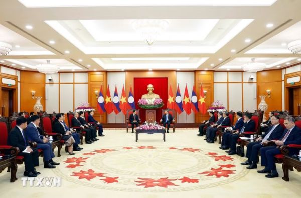 Lào - Ảnh 2.