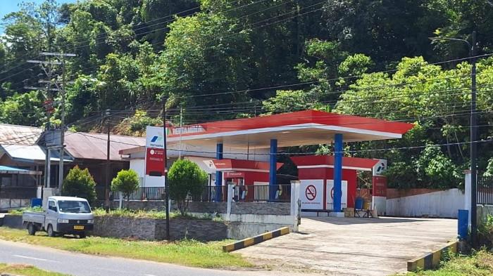 SPBU - Pemerintah Kabupaten (Pemkab), Teluk Bintuni, berencana siap mendorong PT Pertamina (Persero) untuk tidak melulu melihat pengadaan Pertashop dari kacamata bisnis. Sabtu, (25/4/2026)