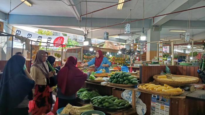 Harga bahan pokok di Pasar Sentral Kota Gorontalo, Rabu (10/6/2026)