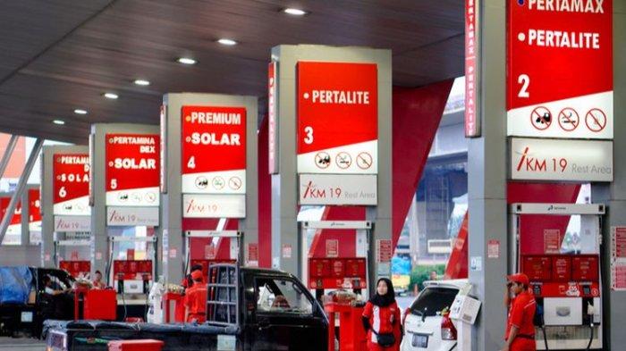 PT Pertamina (Persero) resmi menaikkan harga bahan bakar minyak (BBM) jenis Pertamax 
