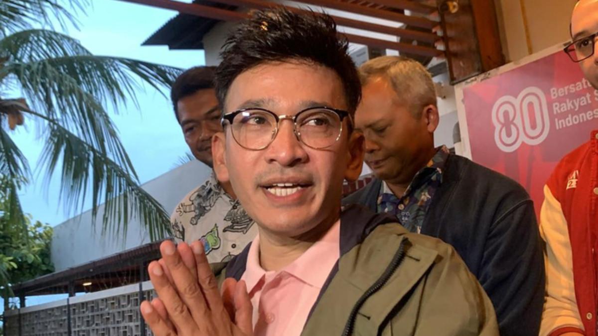 PERTIKAIAN ARTIS - Sikap tenang Ruben Onsu diserang pihak Sarwendah.