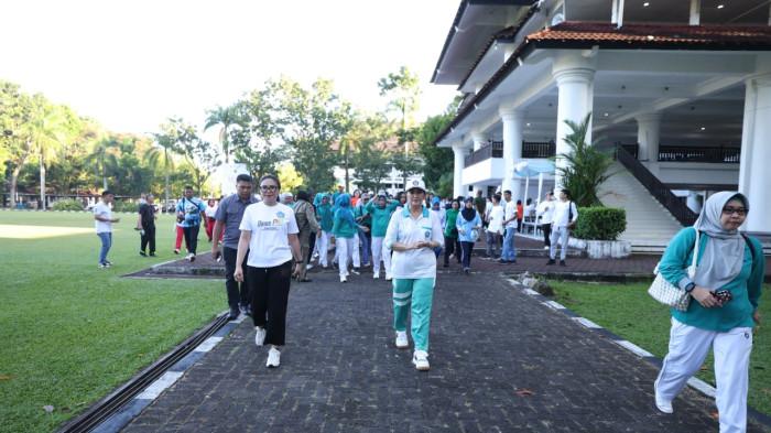 PKK - Ketua Tim Penggerak PKK Provinsi Sulawesi Utara, Bunda Anik.-09op-001