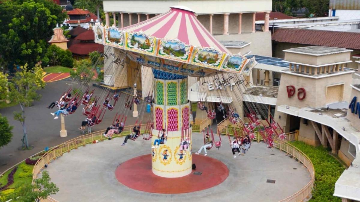 DUFAN ANCOL - Wahana Ontang Anting di Dufan Jakarta Utara.
