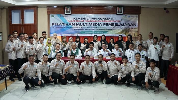Program madrasah digital TJSL PLN