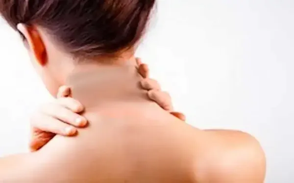 Effective ways to remove neck dirt