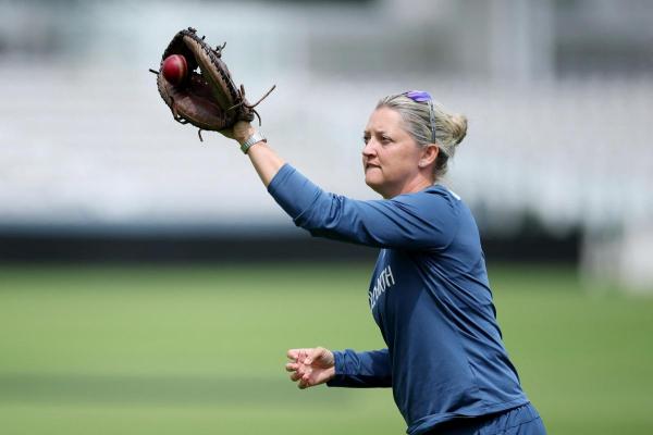 Former England wicketkeeper Sarah Taylor’s wicketkeeping skills have inspired de Leede. Former England wicketkeeper Sarah Taylor’s wicketkeeping skills have inspired de Leede.