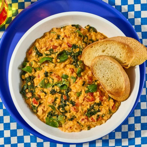 an image of the Marry Me Lentils Credit: Photographer: Jen Causey, Food Stylist: Chelsea Zimmer, Prop Stylist: Claire Spollen