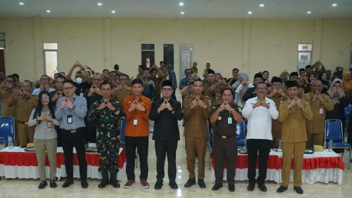 AJAKAN - Bupati Bolaang Mongondow Utara (Boltara) Sirajudin Lasena mengajak seluruh pelaku usaha dan masyarakat Boltara untuk berpartisipasi aktif dalam pelaksanaan Sensus Ekonomi 2026.