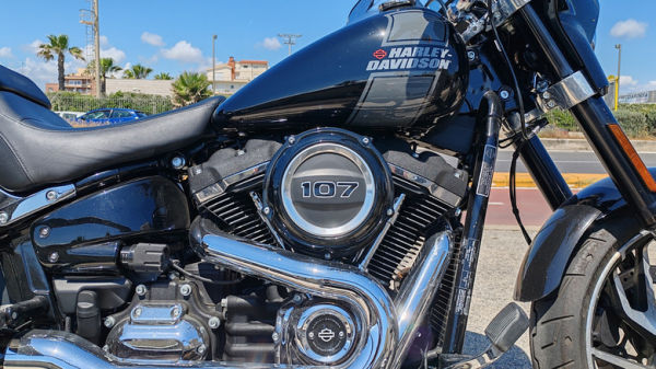 A Harley-Davidson with the Milwaukee-Eight 107 engine