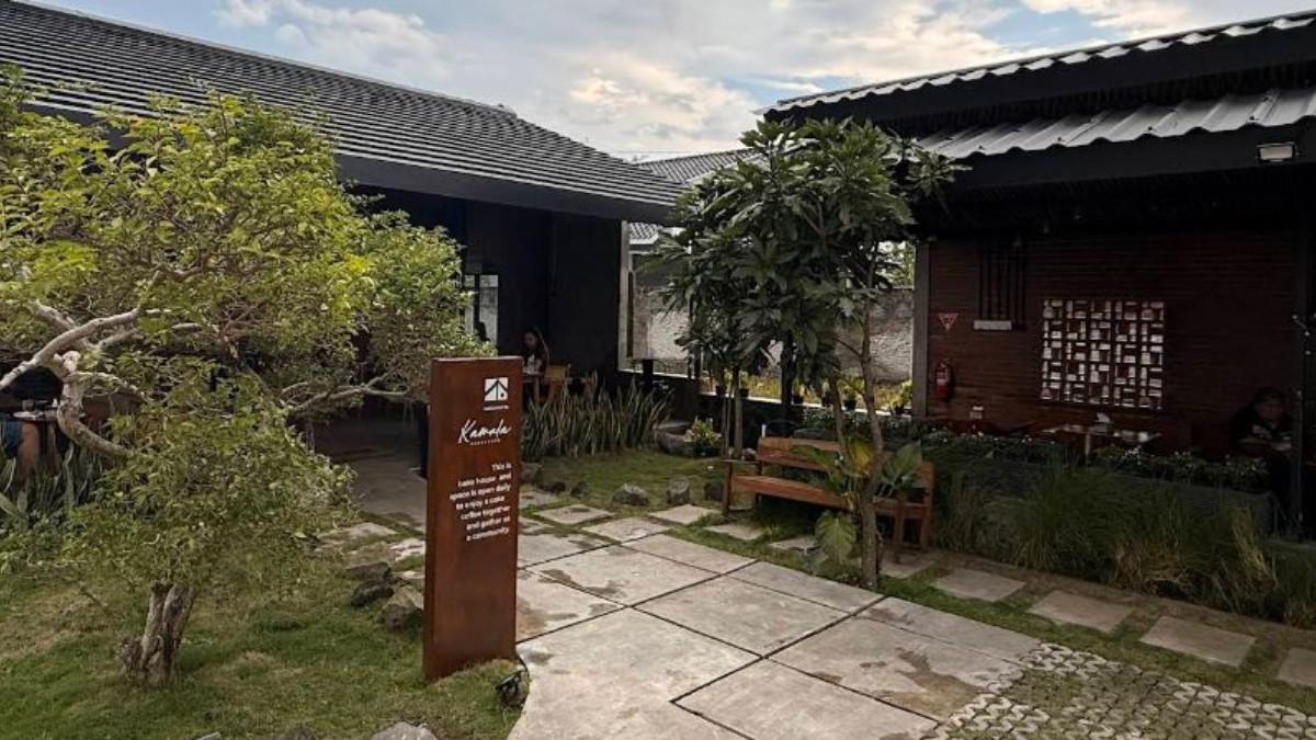KULINER KLATEN - Kamala Bake House di Klaten.
