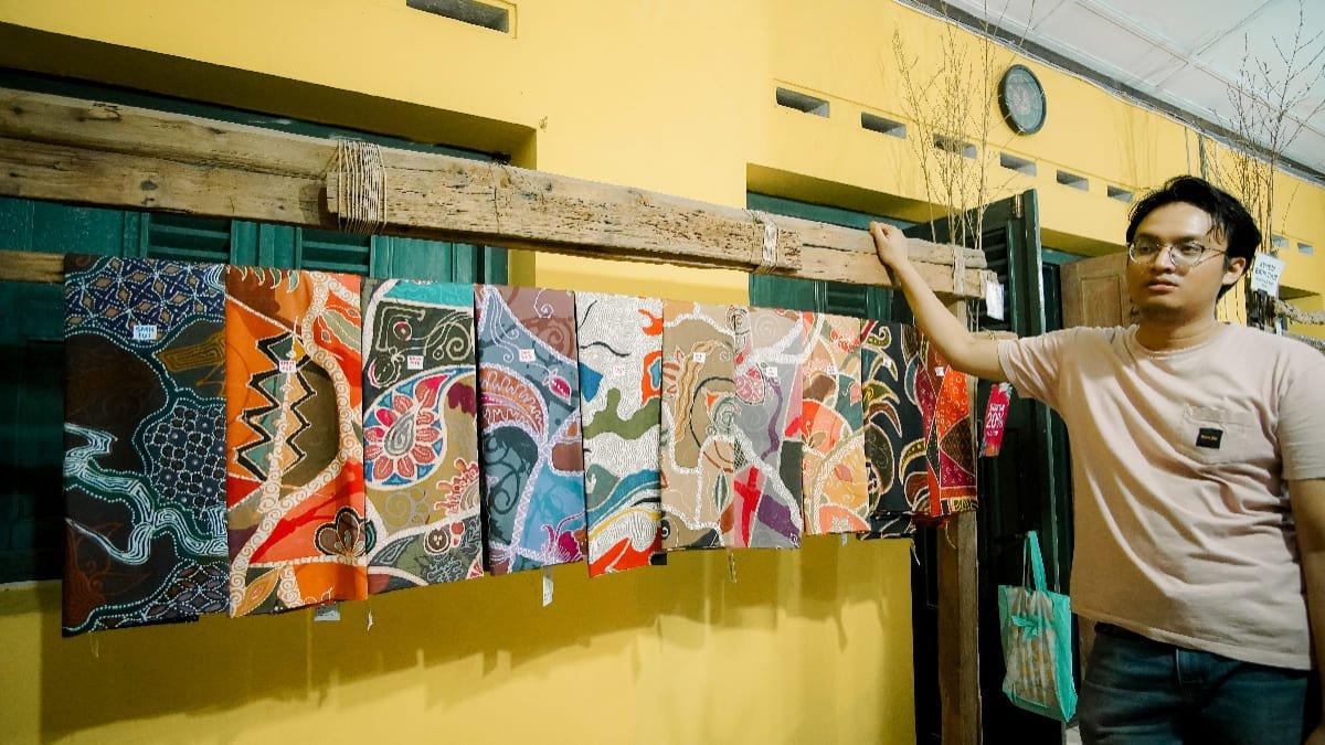 Taufan Batik Toeli