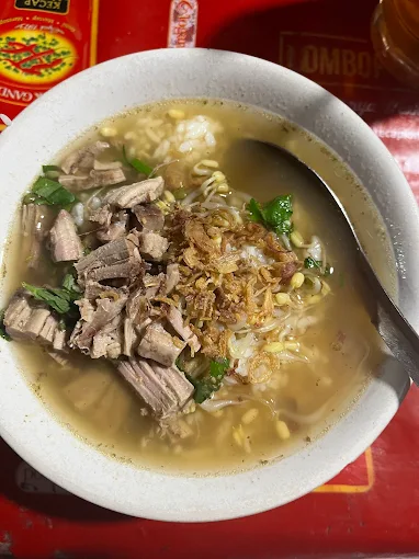 Soto Karunia - .Jalan S parman depan TK kristen kalam kudus, Setabelan, Kec. Banjarsari, Kota Surakarta, Jawa Tengah 