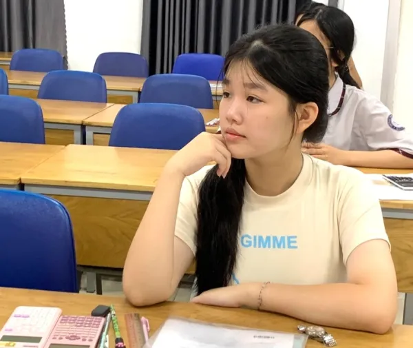 Trường ĐH Giao thông vận tải TP.HCM xét tuyển kết hợp, mở ngành mới học từ 3 năm - Ảnh 1.