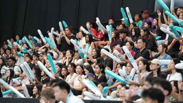 Campus League Basketball The Nationals 2026 yang mempertemukan 18 tim terbaik hasil kompetisi di lima regional terdiri dari tujuh provinsi dan mewakili 13 perguruan tinggi di Indonesia.