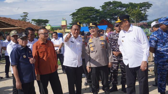KUNJUNGAN PEMERINTAH — Potret kunjungan Gubernur Gorontalo, Kapolda Gorontalo, Bupati Gorontalo, hingga Ketua KTNA di lokasi PENAS Petani Nelayan XVII, Rabu (17/6/2026).