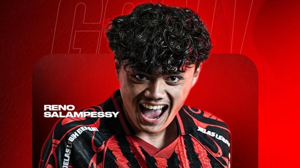 PROFIL - Foto Reno Salampessy berseragam Persipura Jayapura. Reno Salampessy, bintang muda Persipura Jayapura, anak legenda Mutiara Hitam kini muali bersinar di Championship 2025/2026