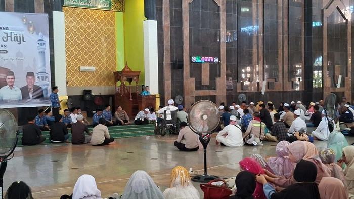 Wali Kota Tarakan, Khairul, bersama Plt Sekda Tarakan