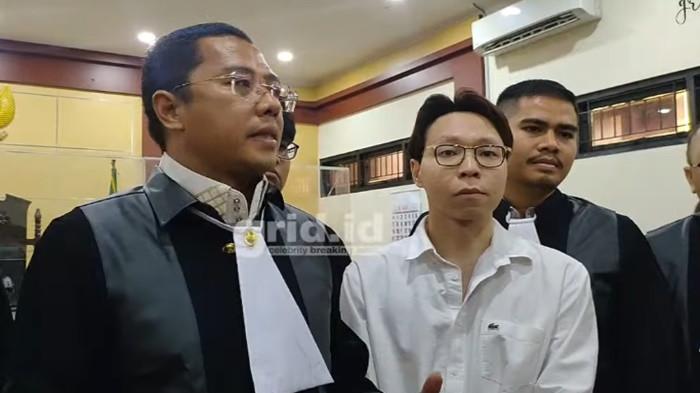 SIDANG RICHARD LEE - Istri Richard Lee, dr. Reni Effendi, pasang badan dan siap menjadi jaminan agar suaminya bisa keluar dari rumah tahanan (rutan) menjadi tahanan kota.