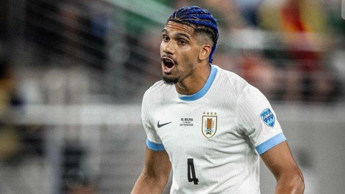 Bek Barcelona Ronald Araujo di Timnas Uruguay