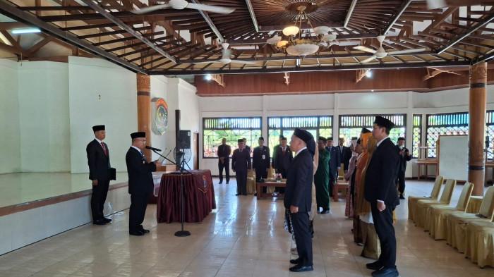 Wali Kota Tarakan Khairul lantik 12 pejabat 02 19062026