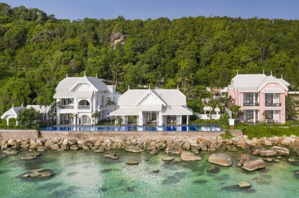 JW Marriott Phu Quoc Emerald Bay was also recognized in the Travel + Leisure Luxury Awards 2026 as one of Vietnams best beach and island hotels. Photo courtesy of Sun Group