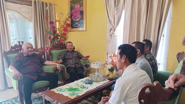 Wakil Bupati Gorontalo Tonny Junus bersama Asisten I Setda