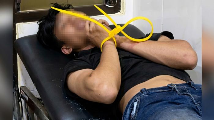 PELAKU JAMBRET DI SURABAYA - Tangkapan layar video interogasi pelaku N (23), penjambret yang menewaskan Widya Riskyanti (28) ASN Staf Kantor Pertanahan Kota Surabaya II di Jalan Kusuma Bangsa, Genteng, Surabaya, Jawa Timur, atau di belakang gedung Mal Grand City pada Selasa (2/6/2026). Pelaku ditangkap Tim Jatanras Polrestabes Surabaya di kawasan Surabaya Utara saat sedang pesta narkoba bersama istrinya.