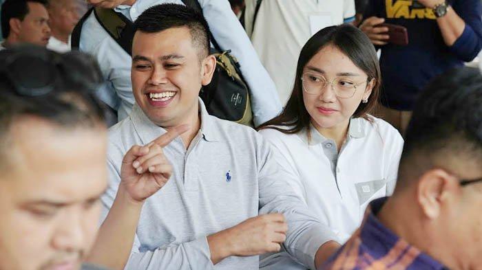 SIAP DILANTIK - Wali Kota dan Wakil Wali Kota Blitar terpilih, Syauqul Muhibbin dan Elim Tyu Samba saat mengikuti rangkaian persiapan pelantikan kepala daerah terpilih di Jakarta. Mas Ibin dan Elim siap mengikuti pelantikan di Istana Negara pada Kamis (20/2/2025) besok.