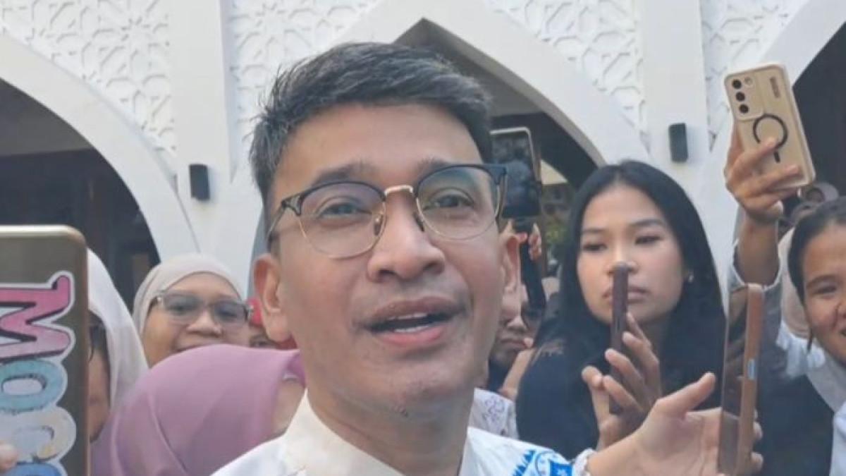 KABAR ARTIS - Ruben Onsu ditemui di kawasan Kebayoran Lama, Jakarta Selatan, Jumat (19/6/2026).