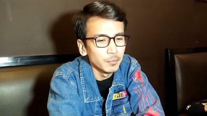 Adam Deni siap mengawal uang duka Vanessa Angel dan Bibi Ardiansyah.