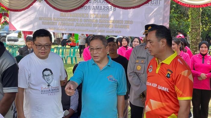 Anggota DPD RI Dr. Bahar Buasan,S.T., M.S.M., M.Sc. bersama Polda Babel menggelar Bhakti Kesehatan Bhayangkara Babel 2026 di Rumah Inspirasi Buasan, Minggu (21/6/2026).