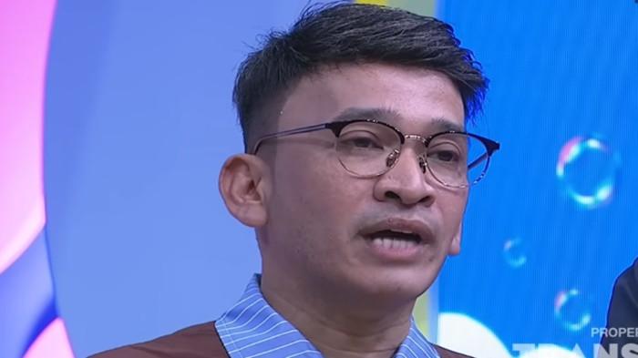 KONFLIK RUBEN SARWENDAH- Ruben Onsu dalam program Brownis Trans TV pada Jumat (5/6/2026). Ruben melayangkan sindiran tajam kepada kuasa hukum Sarwendah, Chris Sam Siwu, yang kedapatan menyebut dirinya dengan istilah 