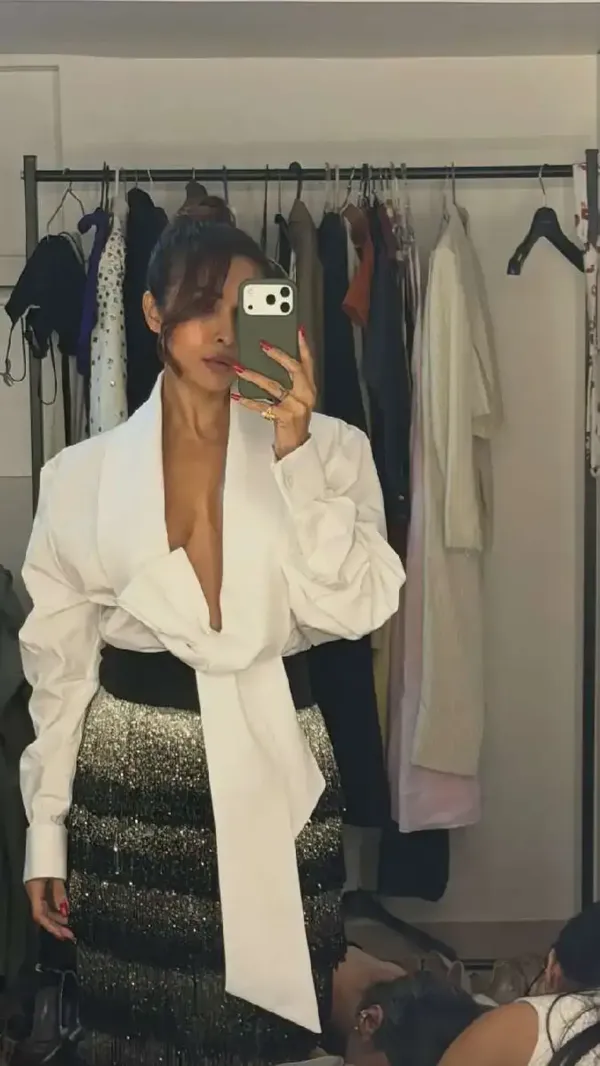 Malaika Arora's new stylish look: shared killer pictures