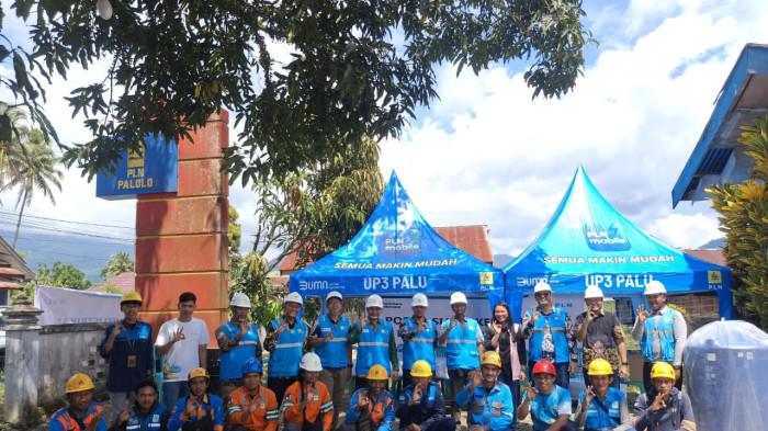 Bantuan pangan dan kebutuhan darurat disalurkan ke posko warga Sigi.