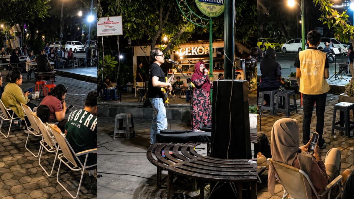 KONSER JAZZ GRATIS SOLO - Grup musik New BnR tampil menghibur pengunjung dalam konser jazz mini di kawasan Ngarsopuro, Solo.