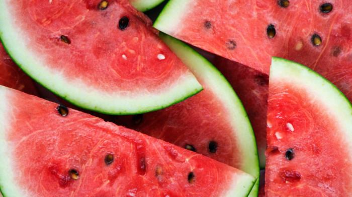 8 Manfaat Biji Semangka untuk Kesehatan