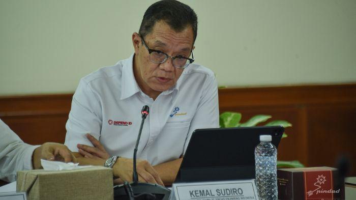 Kemal Sudiro di Pindad