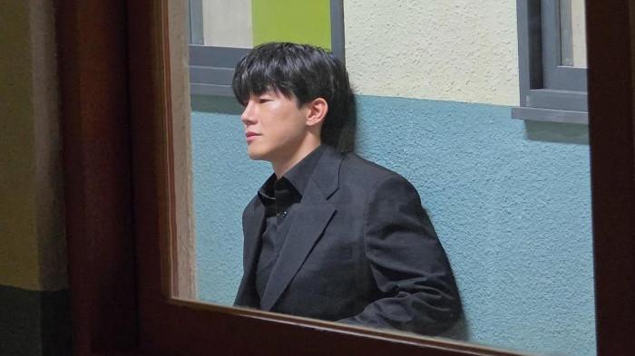 Na Hwa-jin, tokoh utama di serial Netflix 
