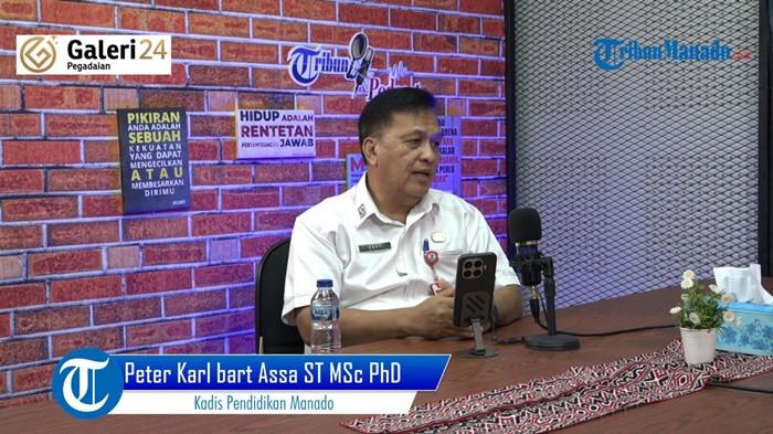 PENDAFTARAN - Kadis Pendidikan dan Kebudayaan Manado Bart Assa tampil dalam Tribun Podcast, Rabu (24/6/2026). Bart Assa mengatakan ada 3 SD di Kota Manado yang belum ada pendaftaran.