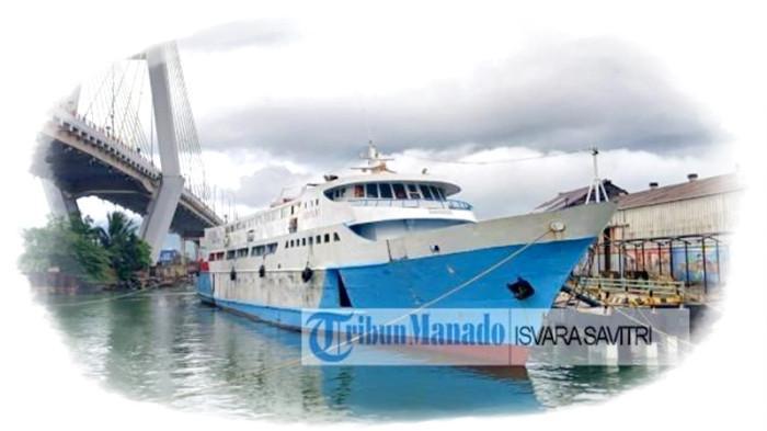 JADWAL KAPAL - Kapal yang berlabuh di Pelabuhan Manado didokumentasikan beberapa waktu lalu.