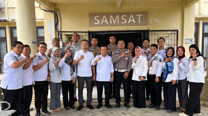 Gubernur Jambi Al Haris melakukan kunjungan kerja ke SAMSAT Tebo pada Rabu siang, 24 Juni 2026.