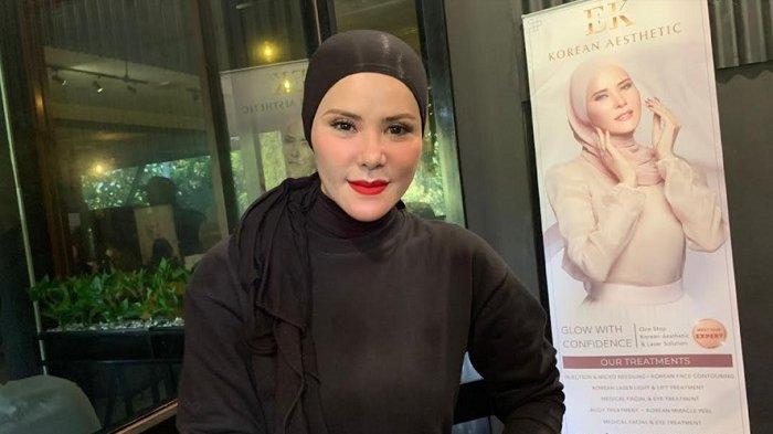 Angel Lelga saat ditemui di kawasan Tebet Jakarta Selatan, Jumat (21/1/2022).